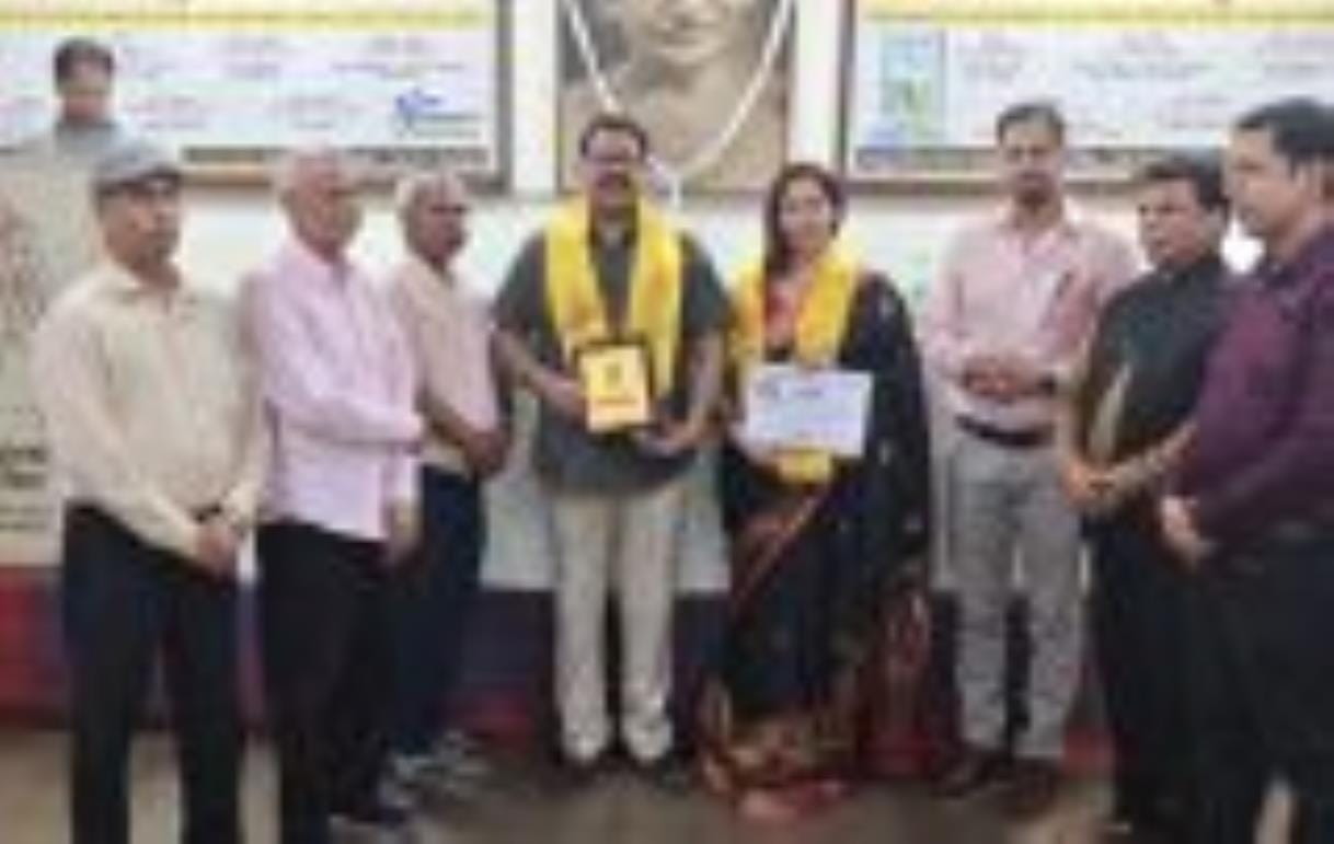 Four eminent personalities of the district received Shobhana Samman