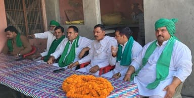 Government should enter Pakistan and end terrorism: Akhilesh