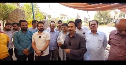 Sanjha Morcha Union and shopkeepers came face to face on the issue of parking in Dabwali