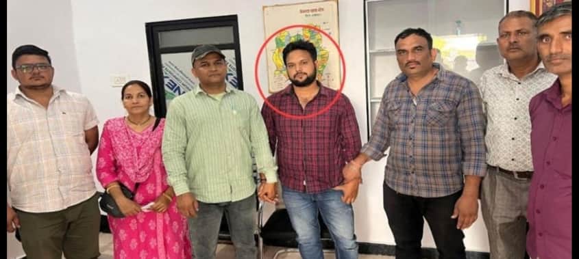 रिश्वत लेते पटवारी गिरफ्तार