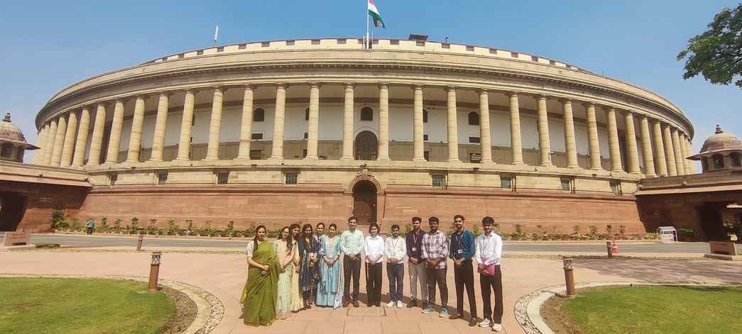 Gained deeper understanding of historical documents and events by taking educational tour of Parliament House