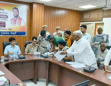 Get the problem of leakage in water pipeline resolved: DC