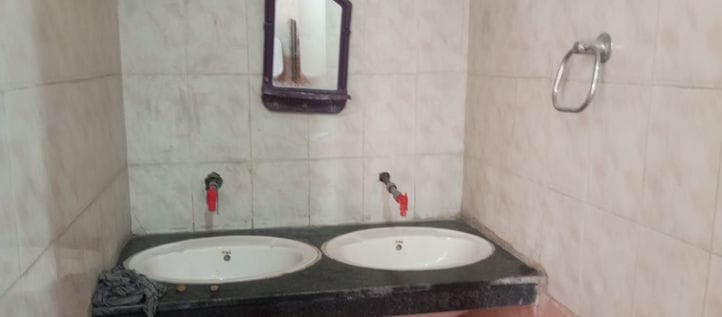 Do you not keep towel or even soap in Sulabh toilet?