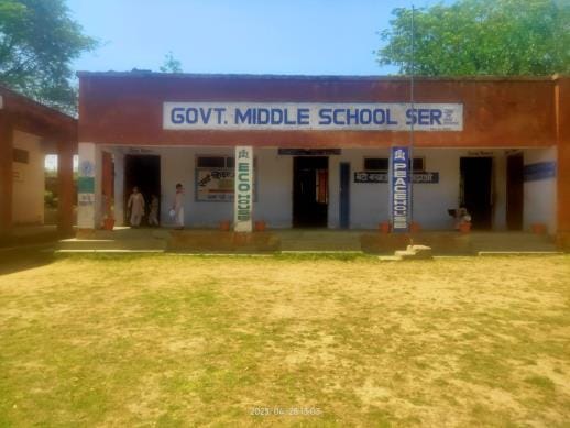 No Boundry Wall of School