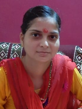 The dead body of a staff nurse was found in the hostel of a private medical college