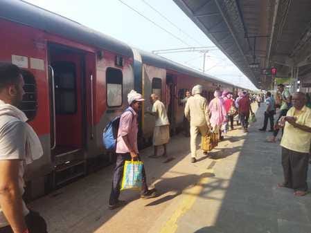 Washing line not being built due to non-operation of long distance trains