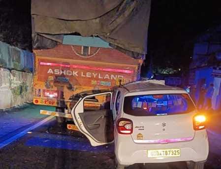 Car collided with truck, teenager died
