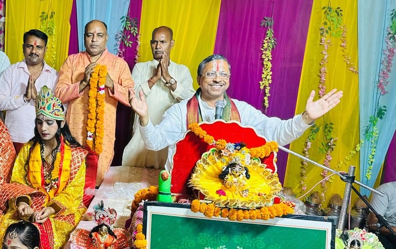 Brahma marriage is the best among the eight types of marriages: Narrator Anil Shastri