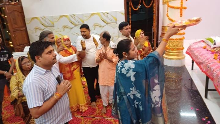 Altar worship was done in Lord Parshuram temple as per rituals
