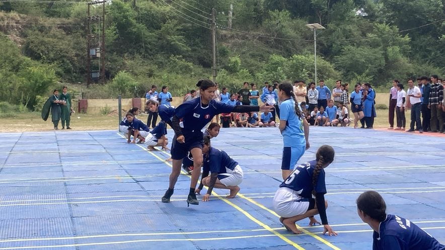 Jogindernagar team won matches in Kho-Kho and Badminton