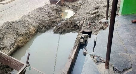 Chaos... pipe leakage at four places, people drinking dirty water