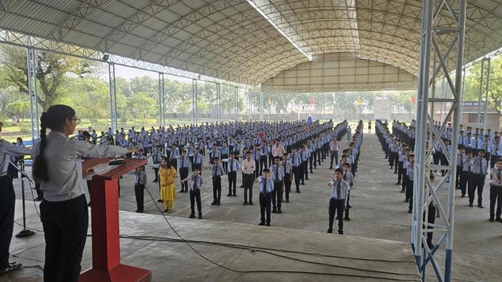 Students took an oath not to burn crop residue