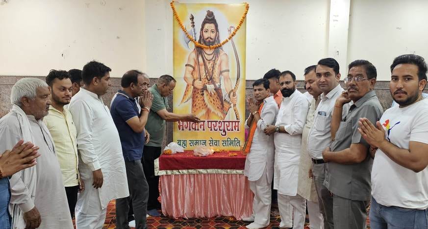 Lord Parshuram was a priest of truth: Dinesh Kaushik