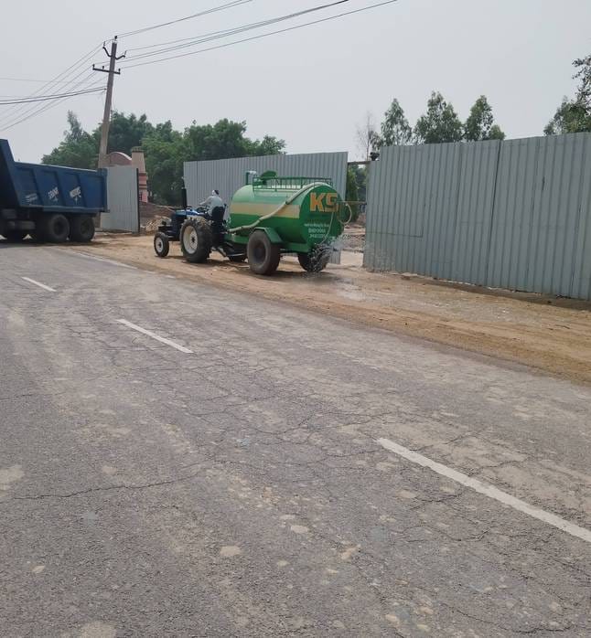Water reservoirs dry, people thirsty... tanker owners are making a killing