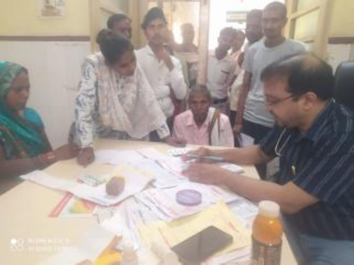 Child dies of pneumonia, 19 patients admitted