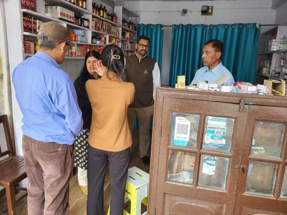 A clinic operating without a license was seized