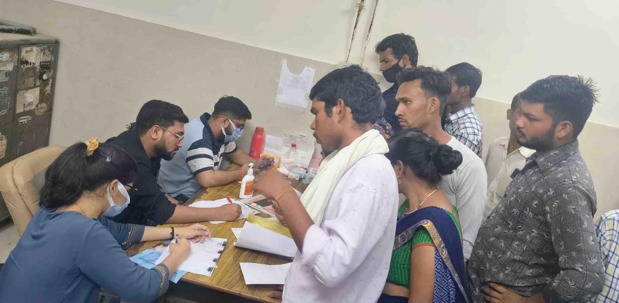 There was a flood of vomiting and diarrhea patients from emergency to OPD