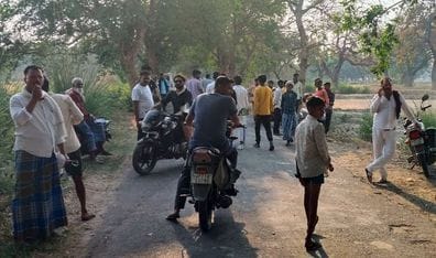 Appe collided with Bolero, woman died, two including her husband injured