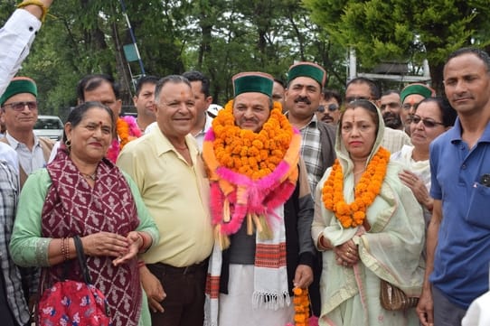 Resolving problems of sheep farmers is top priority: Manoj