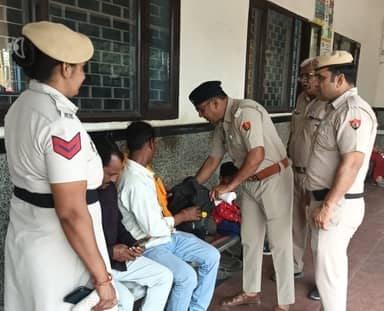Trains increased but GRP personnel did not 2740 police personnel were requisitioned from districts