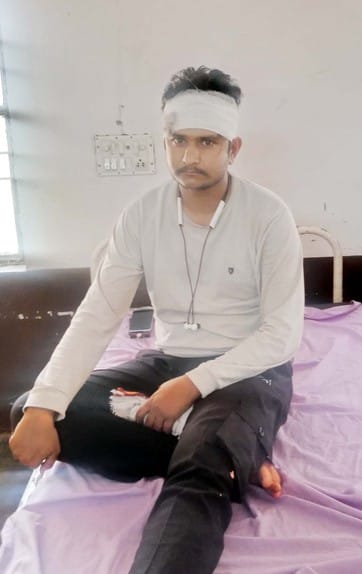Dispute over DJ in Sirasul, three baraatis beaten up