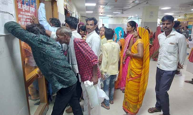 Viral fever outbreak continues due to fluctuations in weather
