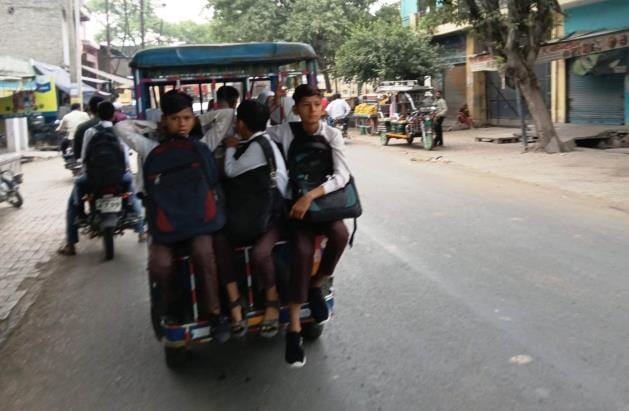 More students are taking risks in e-rickshaws