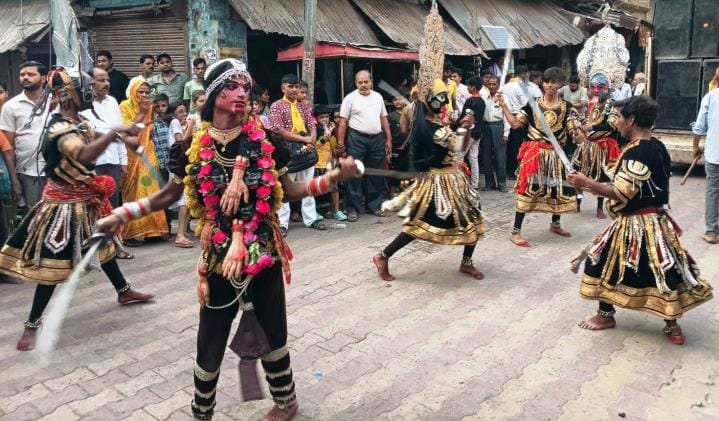 Maharishi Parshuram's procession was taken out with great pomp