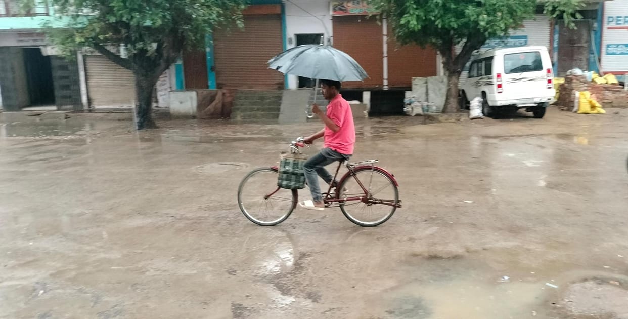 rain occurred in 18 districts of Haryana Due to effect of western disturbance hailstorm also occurred