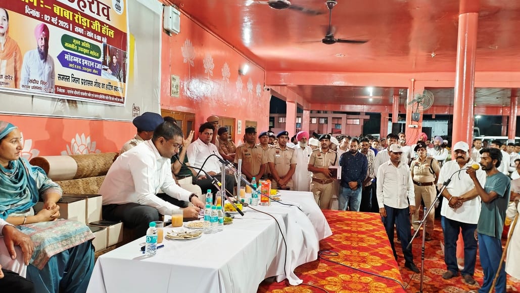 Officials heard 42 problems during the night stay organized in Dudana village.