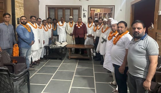 Chairman honored for donating land for the college