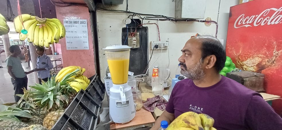 Rate list put up at bus stand, uniform missing