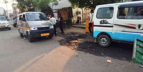 Illegal vehicles are causing loss of lakhs of rupees to roadways daily