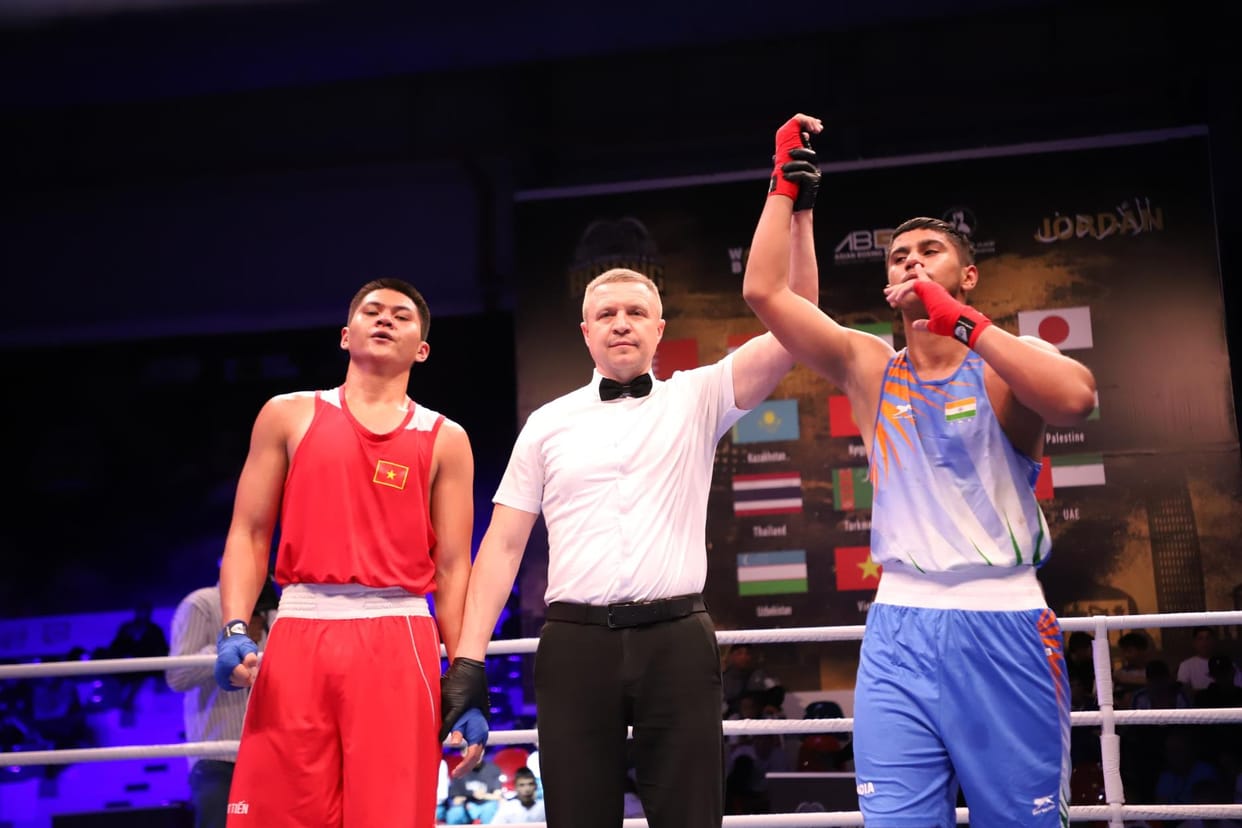 Devansh won silver and Jiya-Sanchit won bronze medal in Asian Boxing Championship