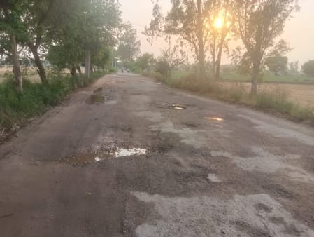 Four roads will be renovated with Rs. 3.64 crores