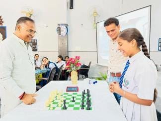 Pandit Deendayal Upadhyay Vidyalaya ranks first in the boys' category of chess competition
