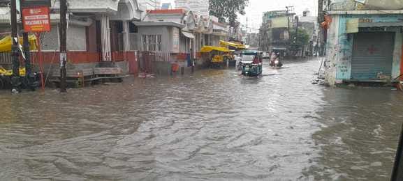 Heavy rain and strong winds cause crop damage, waterlogging on roads