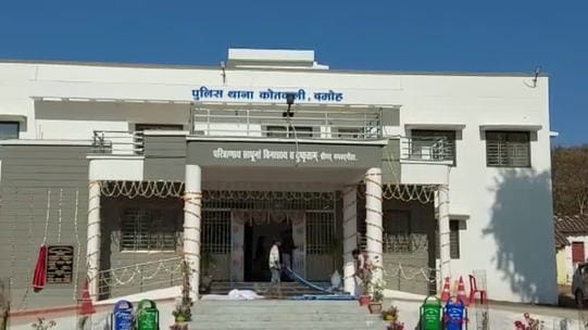 Arbaaz raped a girl several times by posing as Saurabh in Damoh