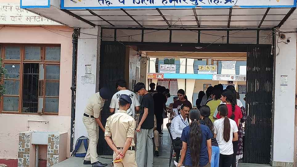 2867 students appeared for National Eligibility cum Entrance Test in Hamirpur, 61 were absent