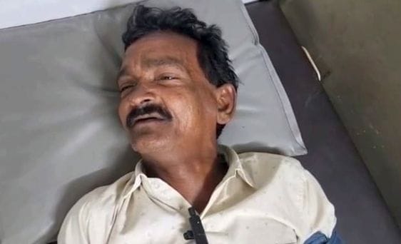 Sanitation worker tried to commit suicide by drinking anti-larvae medicine, admitted