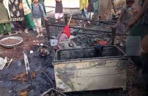 Loss of one lakh due to fire in the house