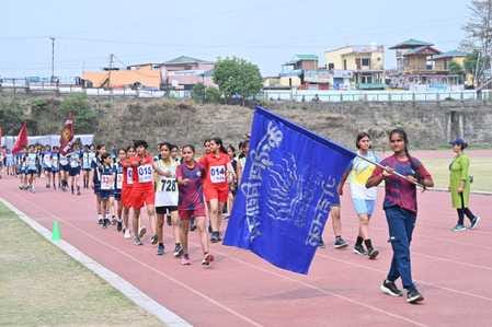Kashish of Kendriya Vidyalaya Hamirpur first in cross country race