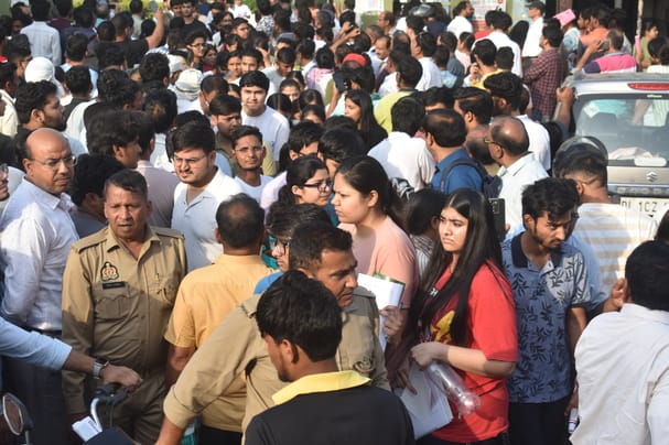NEET: 84 out of 3340 students were absent, Physics questions confused students