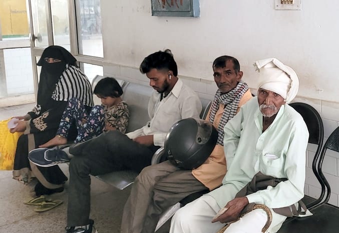 Treatment arrangements are present, but doctor is absent