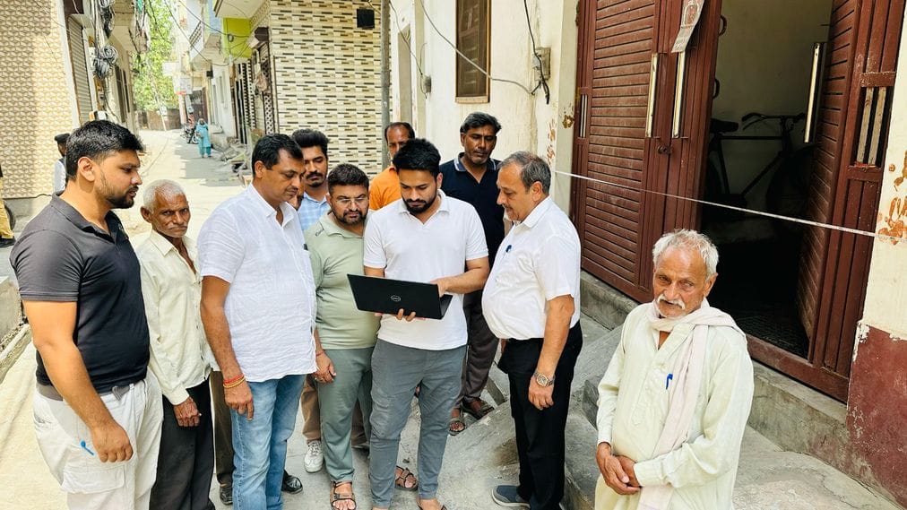 Measurement of houses inside Lal Dora started