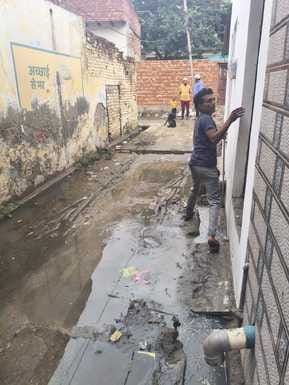 Waterlogging in the streets due to pond beautification