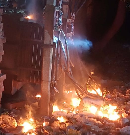 Fire was set in the garbage lying near the transformer, cable burnt, electricity was cut off for an hour