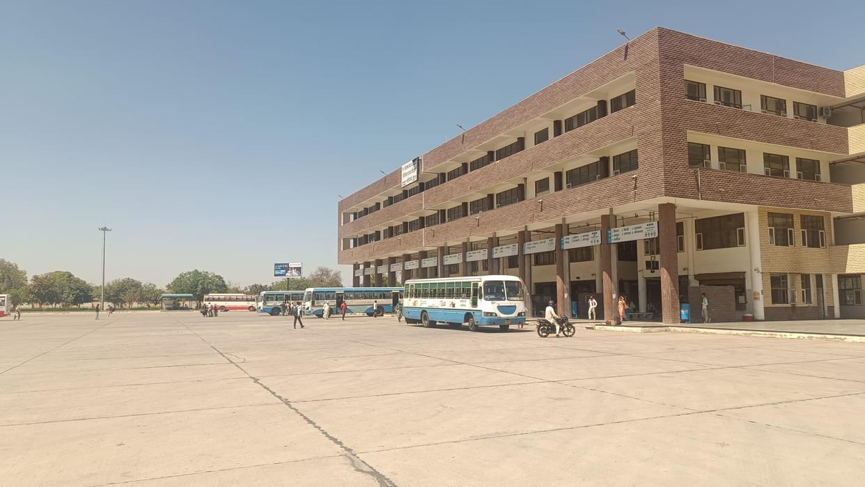 There is no direct bus service from Fatehabad to go to Shimla, Kullu-Manali