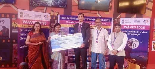 Drone Didi Hemalata received honor in Mumbai
