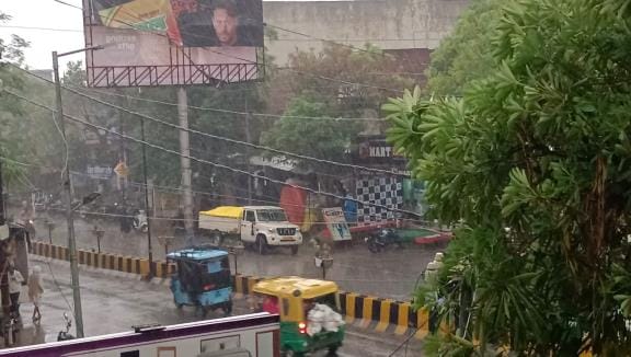 Weather changed in the evening, hailstorm occurred along with heavy rain